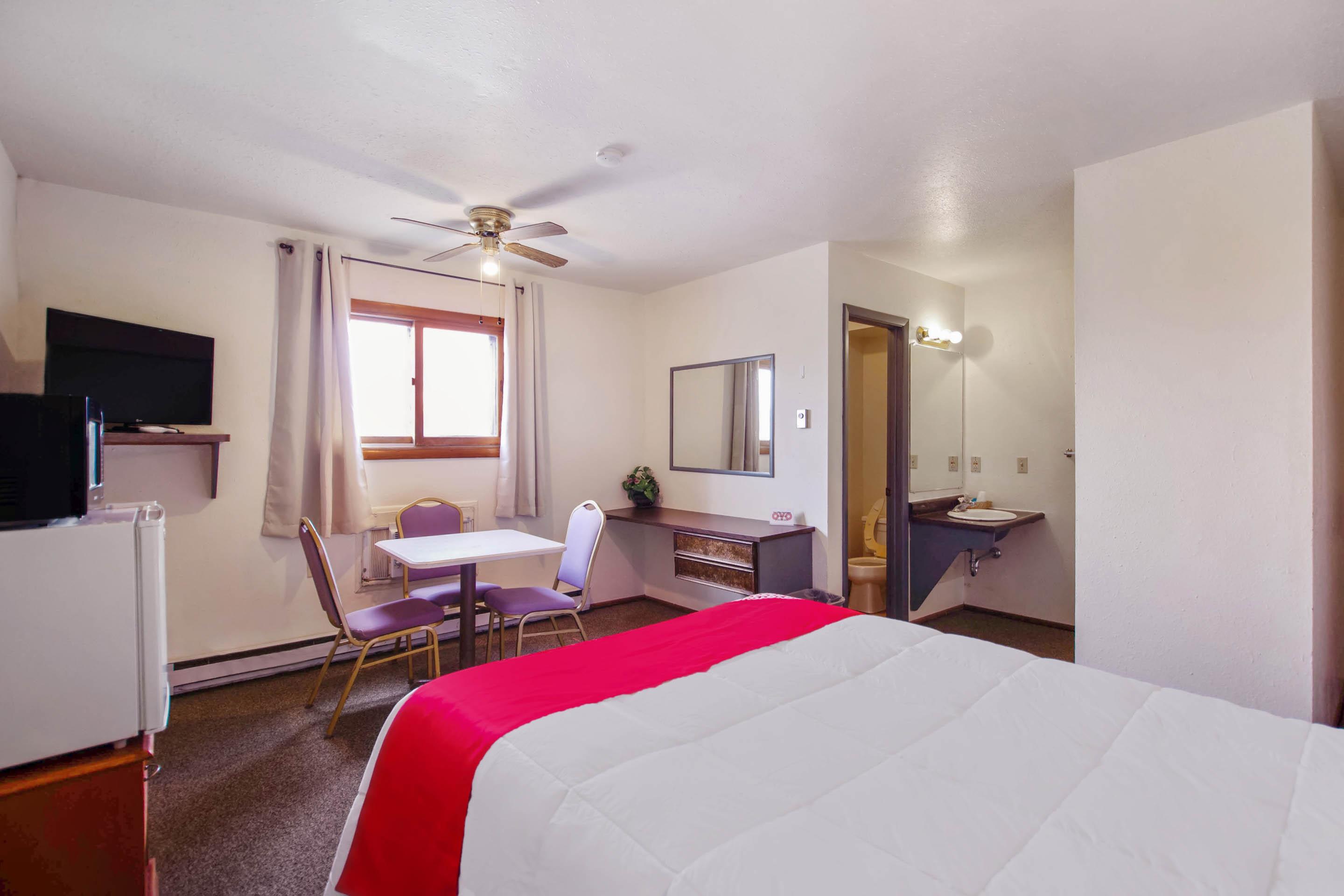 Oyo Hotel Cheyenne Wells - Us 40 Exterior photo
